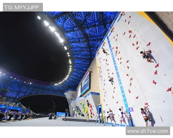 杭州攀岩队在联赛中的表现与比赛经验分析与点评