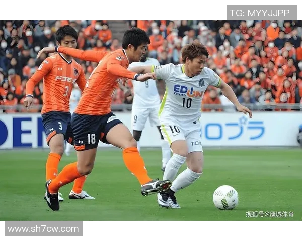 大宫松鼠与模滨FC激战正酣谁能在赛场上书写新的传奇篇章