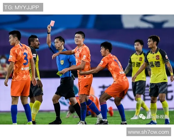 恒大与贵州比赛中的裁判表现分析及争议事件回顾