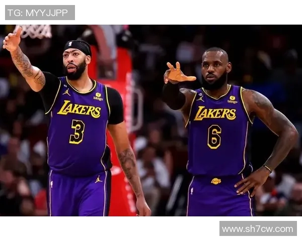 湖人快船卡通对决精彩纷呈篮球盛宴尽在其中 湖人快船卡通对决精彩纷呈篮球盛宴尽在其中