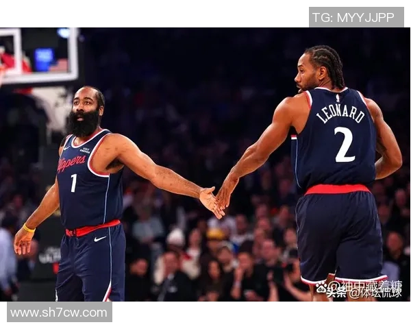 莱昂纳德轮休引发热议快船队因违规遭到联盟警告