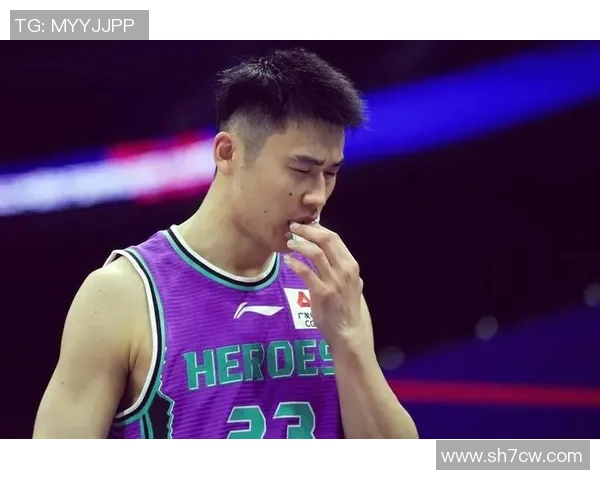 贾诚：在现代社会中如何平衡个人理想与现实生活的挑战与机遇