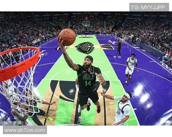 305开拓者与鹈鹕激战正酣球迷期待精彩对决与精彩瞬间