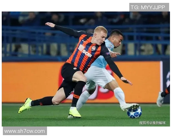 加的夫城与纽卡斯尔联赛前分析及战术对比探讨